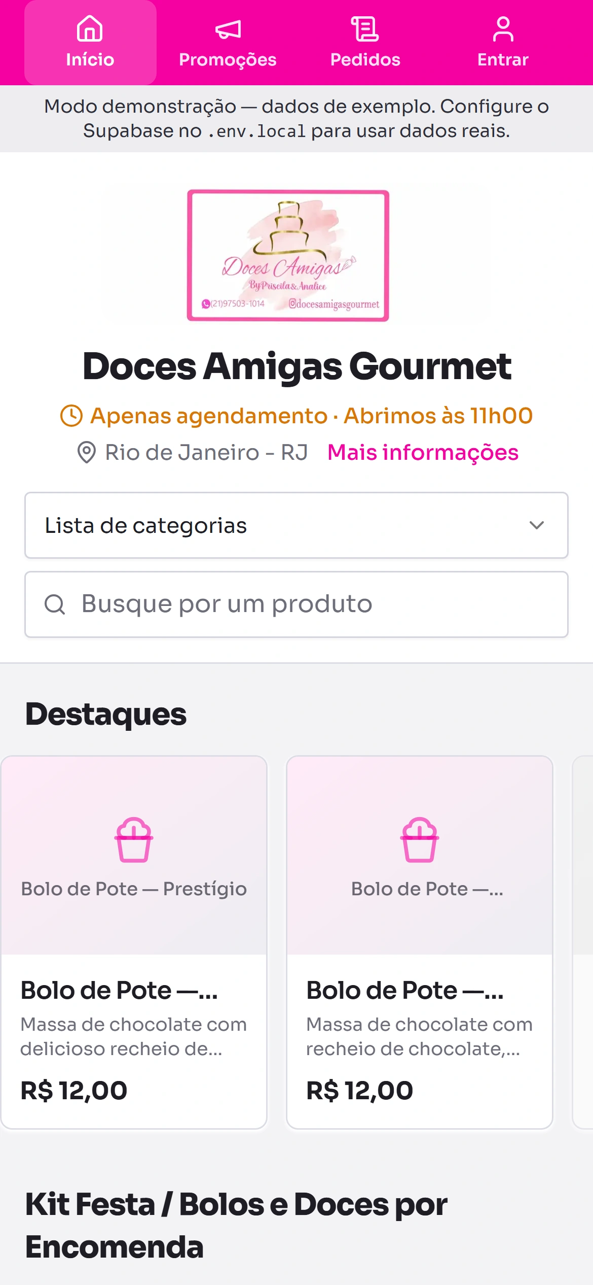 Menu numérique ouvert sur un téléphone